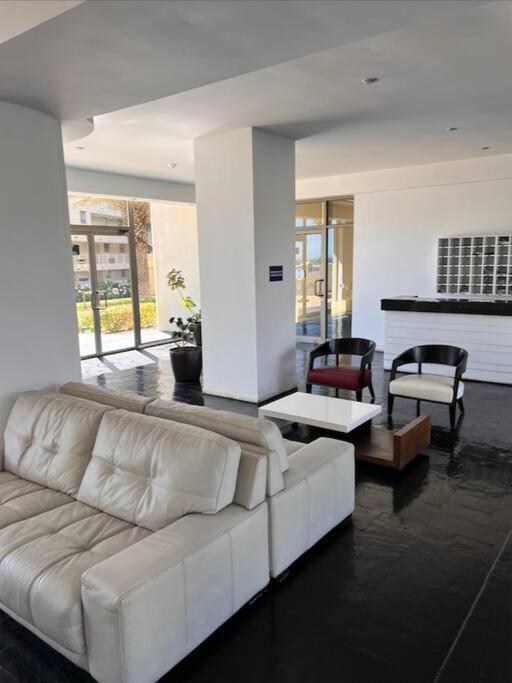 Апартаменти San Alfonso Del Mar, Edificio El Faro, Algarrobo. Екстер'єр фото